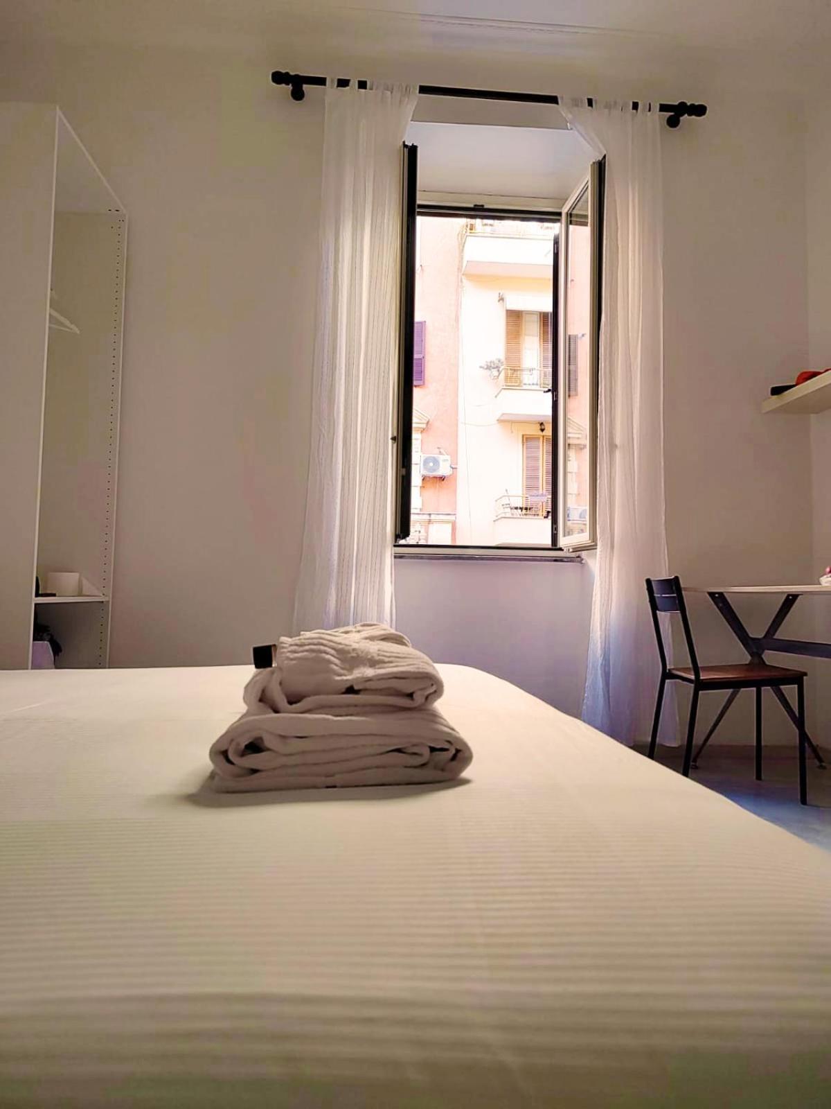 Vivirome - 2 Bedrooms Apartment - San Giovanni Exteriör bild