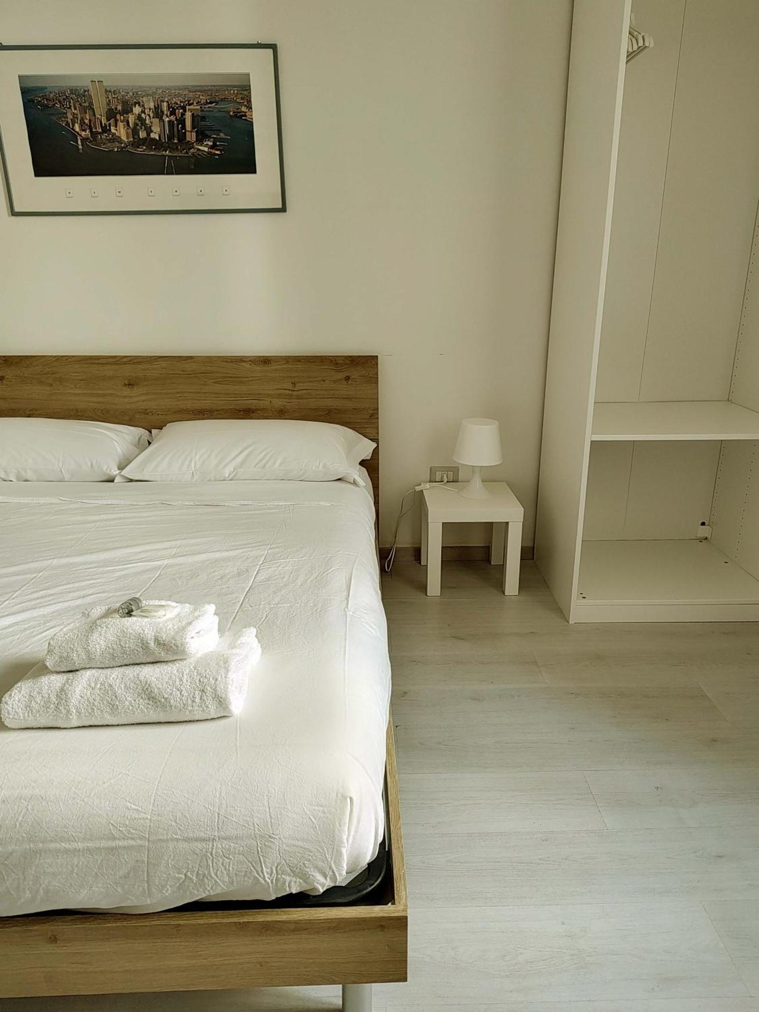 Vivirome - 2 Bedrooms Apartment - San Giovanni Exteriör bild